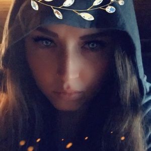 Meet your Posher, Amanda